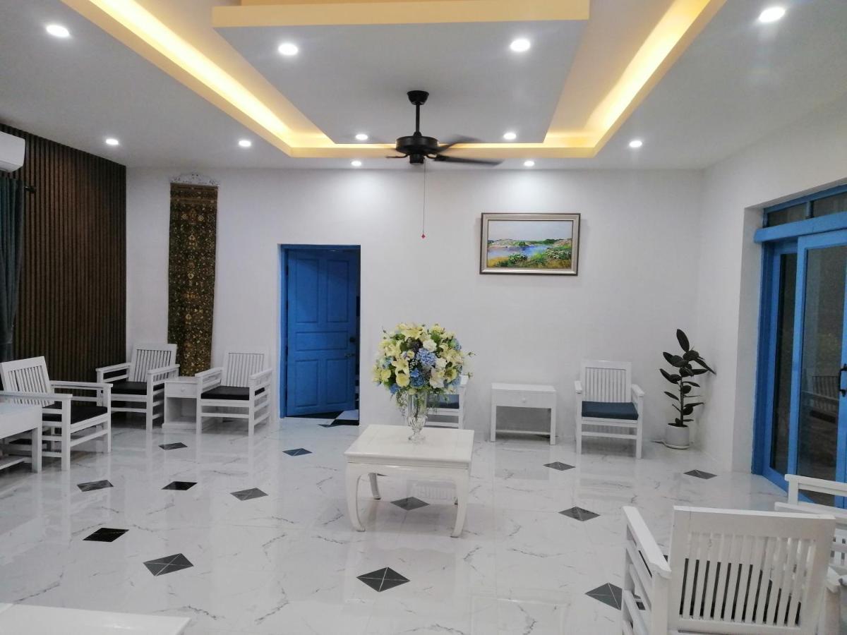 Villa Merry Lao Ban Aphay Луанг Прабанг Екстериор снимка