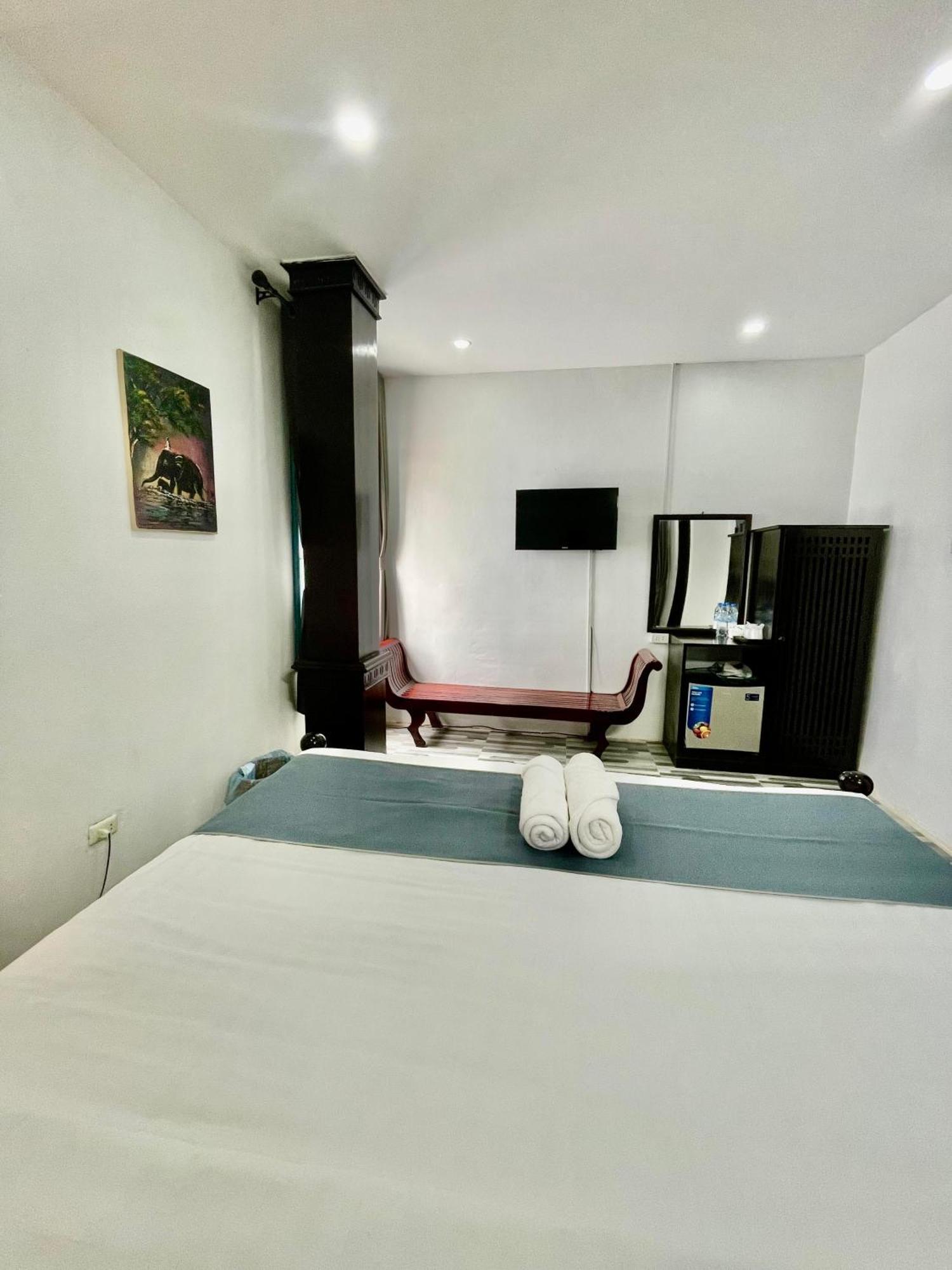 Villa Merry Lao Ban Aphay Луанг Прабанг Екстериор снимка