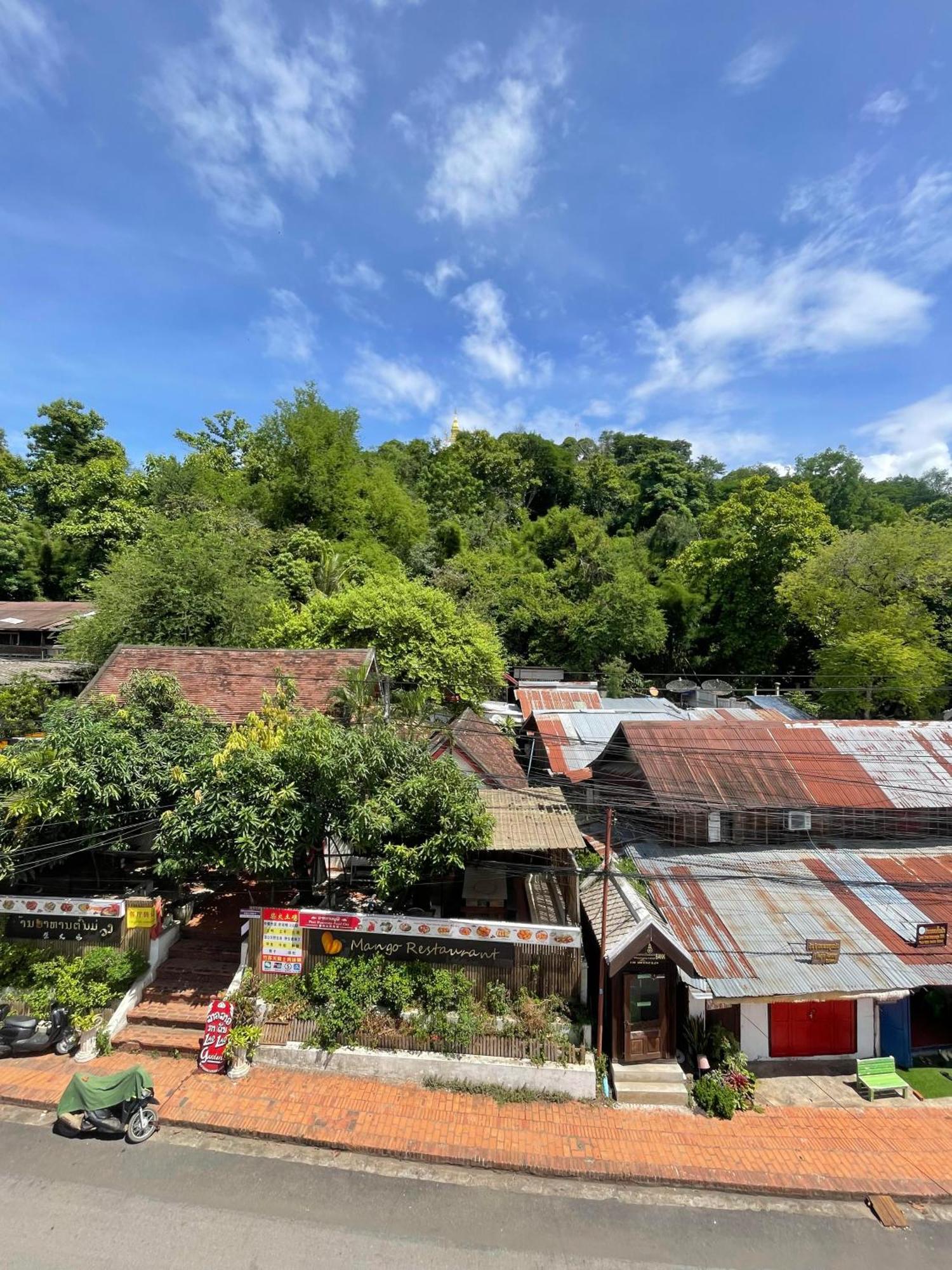 Villa Merry Lao Ban Aphay Луанг Прабанг Екстериор снимка